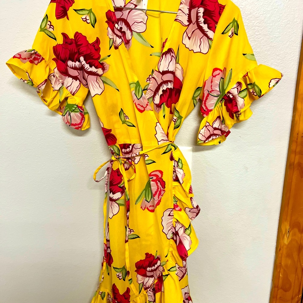 🌼💐floral wrap dress